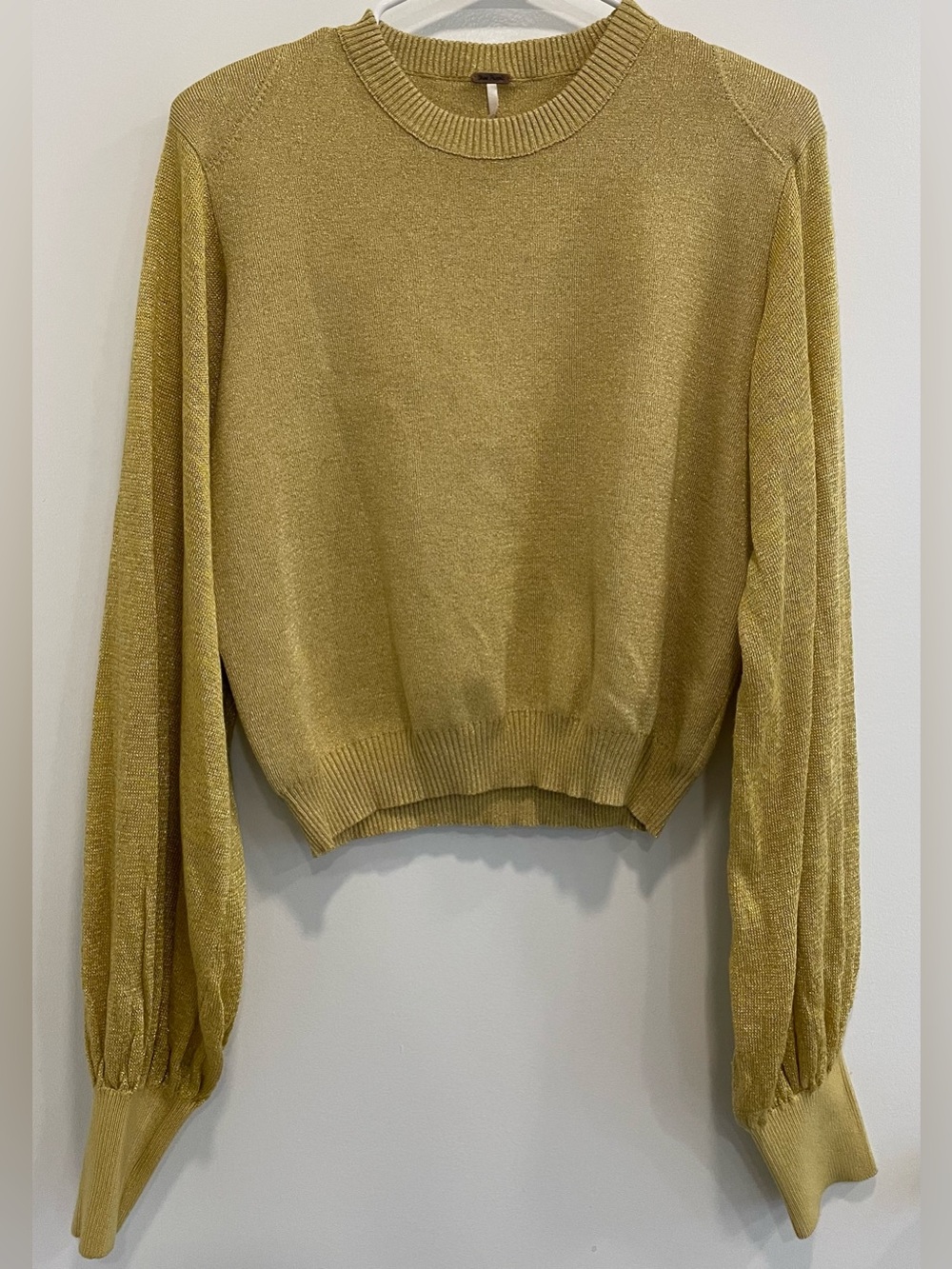 Free People Metallic Gold Crewneck Balloon Sleeve Sweater Medium Minimalist Fall